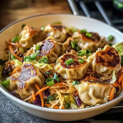 Teigtaschen-Nudel-Schalen